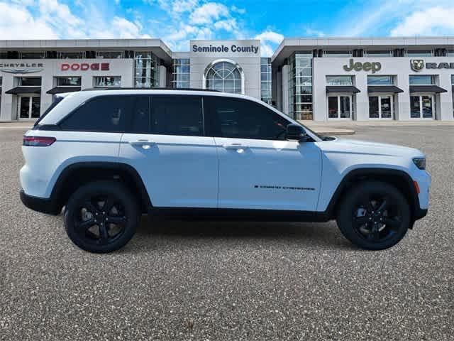 new 2025 Jeep Grand Cherokee car, priced at $48,420