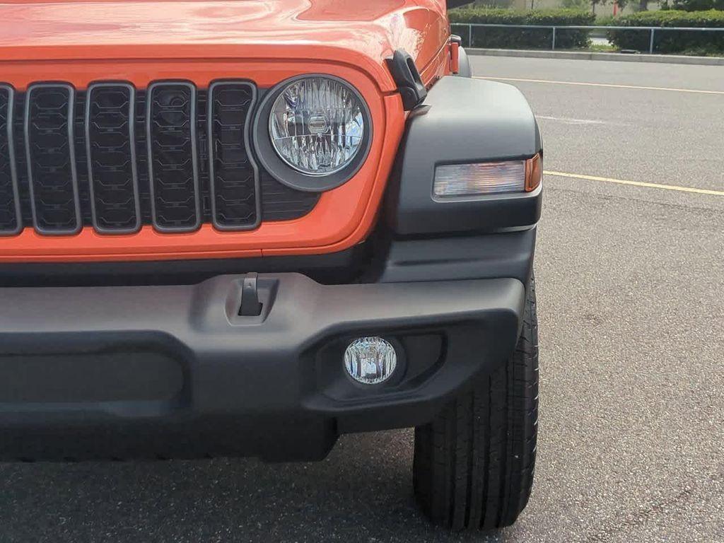 new 2025 Jeep Wrangler car, priced at $35,857