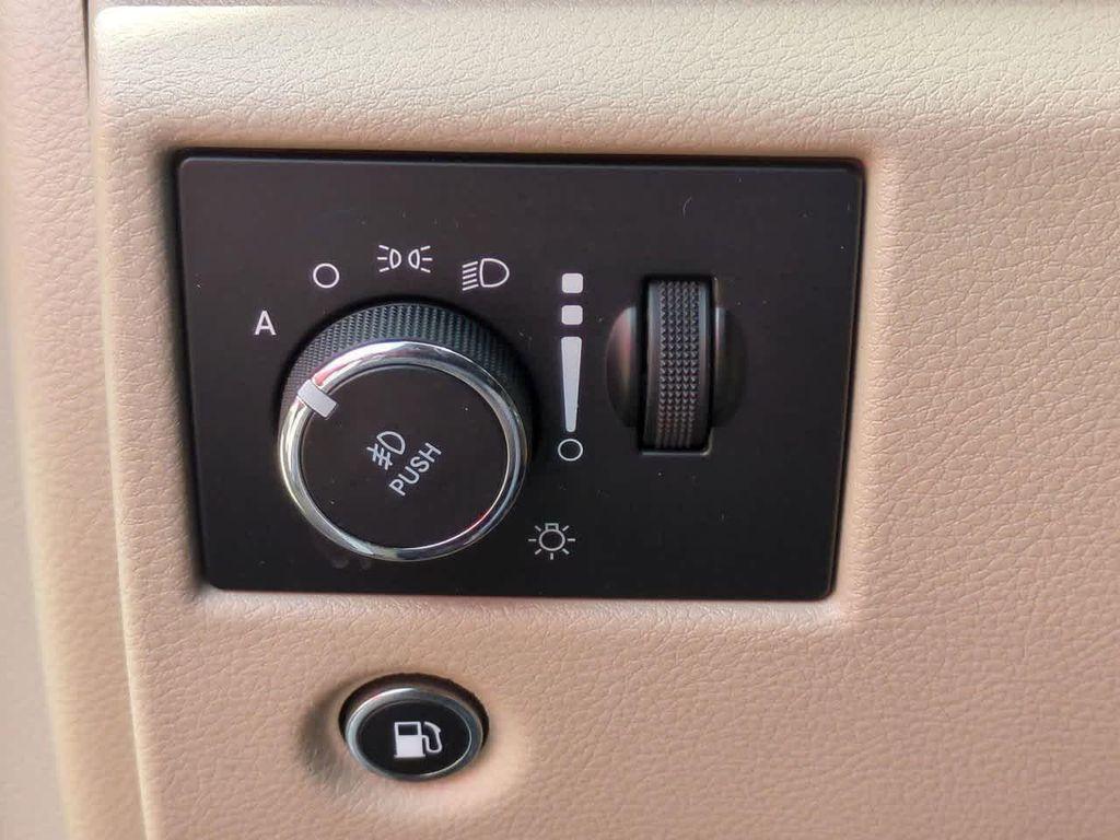 used 2018 Jeep Grand Cherokee car, priced at $12,498