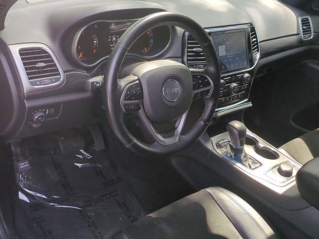 used 2022 Jeep Grand Cherokee car, priced at $25,587