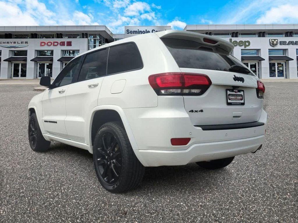 used 2022 Jeep Grand Cherokee car, priced at $25,587