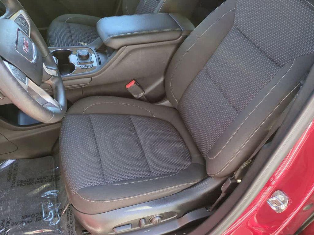 used 2023 GMC Acadia car, priced at $23,787