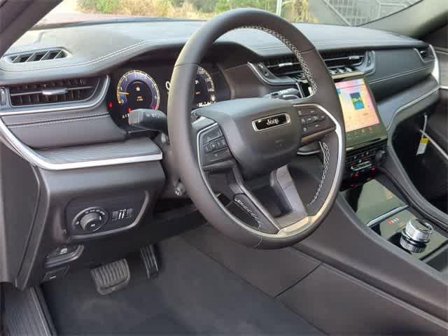 new 2025 Jeep Grand Cherokee L car, priced at $58,330