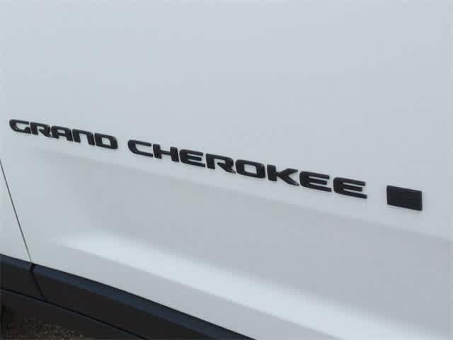 new 2025 Jeep Grand Cherokee L car, priced at $48,575