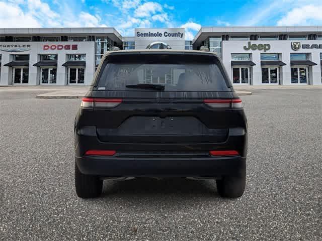 new 2025 Jeep Grand Cherokee car, priced at $47,900