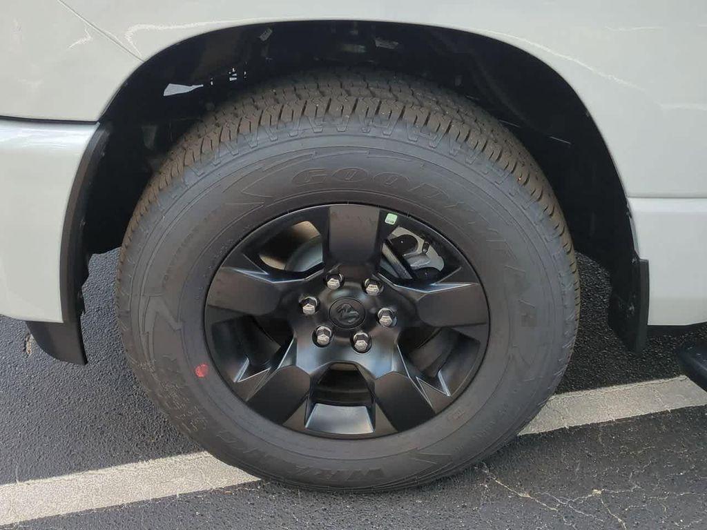new 2025 Ram 1500 car, priced at $37,737