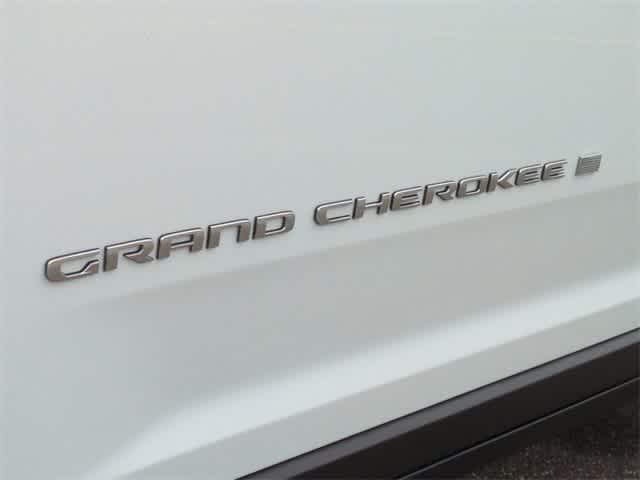 new 2024 Jeep Grand Cherokee L car, priced at $42,330