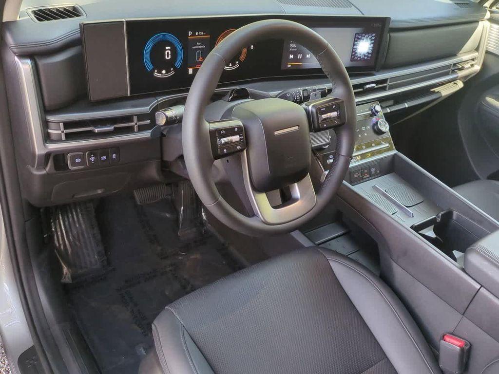 used 2024 Hyundai Santa Fe car, priced at $28,995