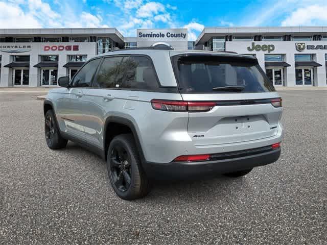 new 2025 Jeep Grand Cherokee car, priced at $41,900