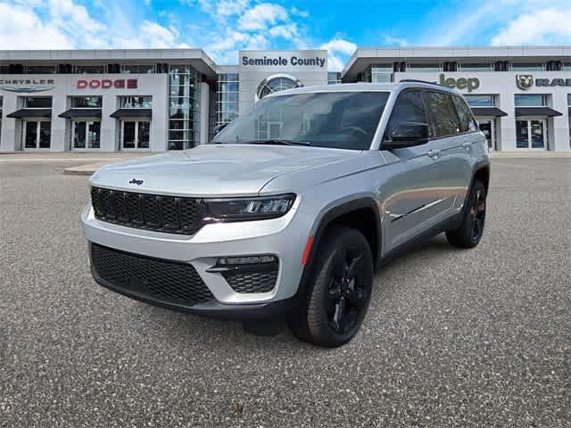 new 2025 Jeep Grand Cherokee car, priced at $41,900