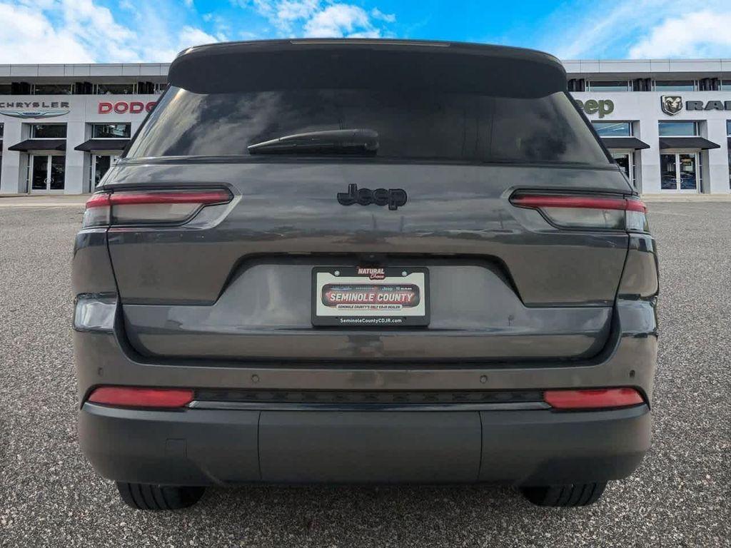 used 2024 Jeep Grand Cherokee L car, priced at $32,721