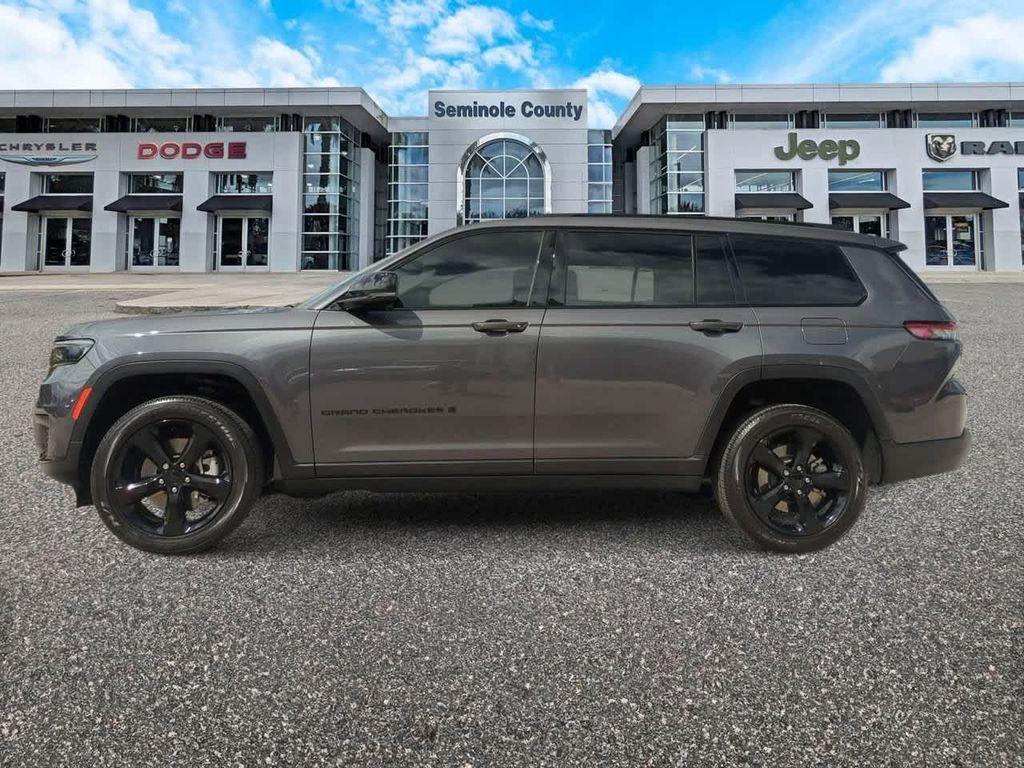 used 2024 Jeep Grand Cherokee L car, priced at $32,721