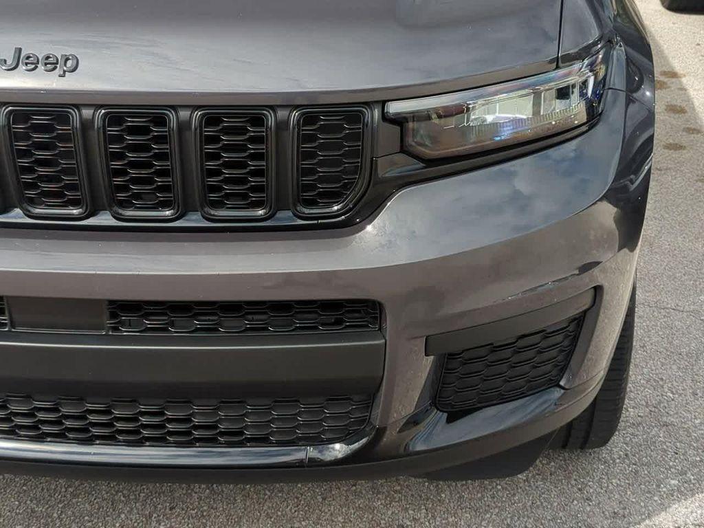 used 2024 Jeep Grand Cherokee L car, priced at $32,721