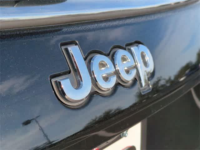 used 2019 Jeep Compass car, priced at $13,998