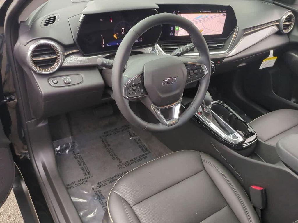 used 2025 Chevrolet Trax car, priced at $23,995