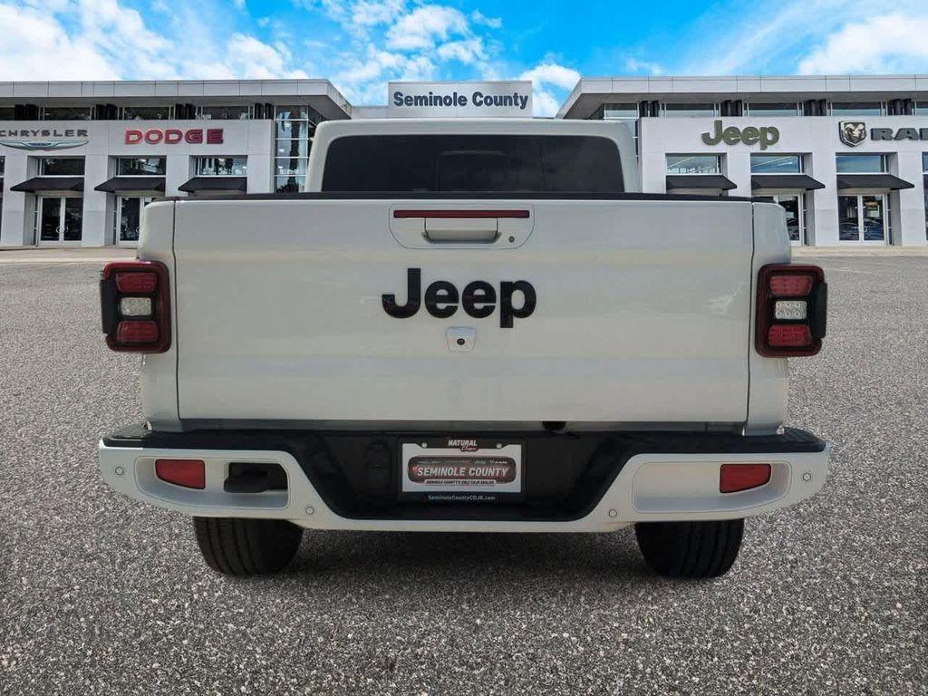 used 2021 Jeep Gladiator car, priced at $35,488