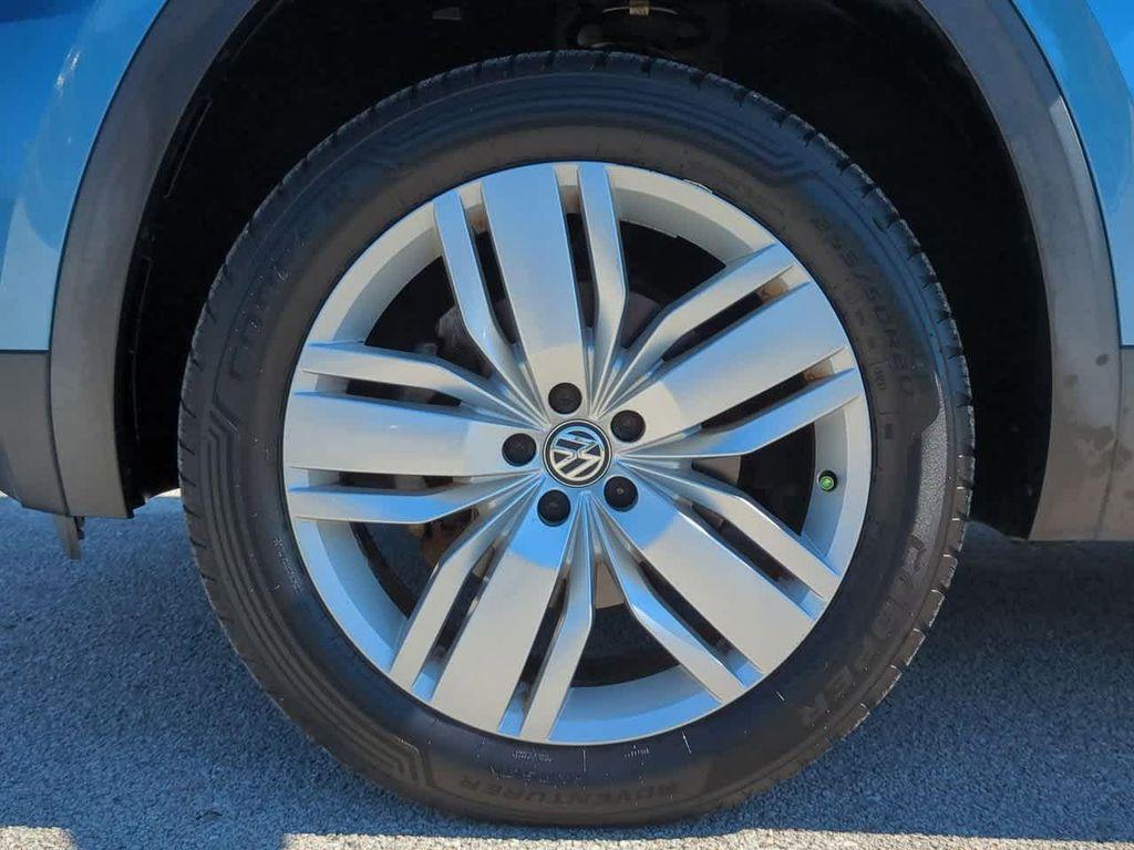 used 2019 Volkswagen Atlas car, priced at $15,787