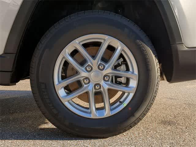 new 2025 Jeep Grand Cherokee L car, priced at $44,715