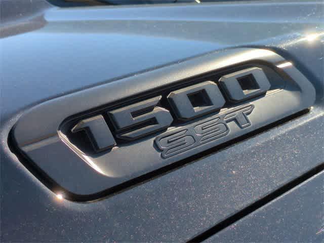 new 2025 Ram 1500 car, priced at $75,130