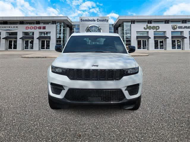 new 2025 Jeep Grand Cherokee car, priced at $36,900