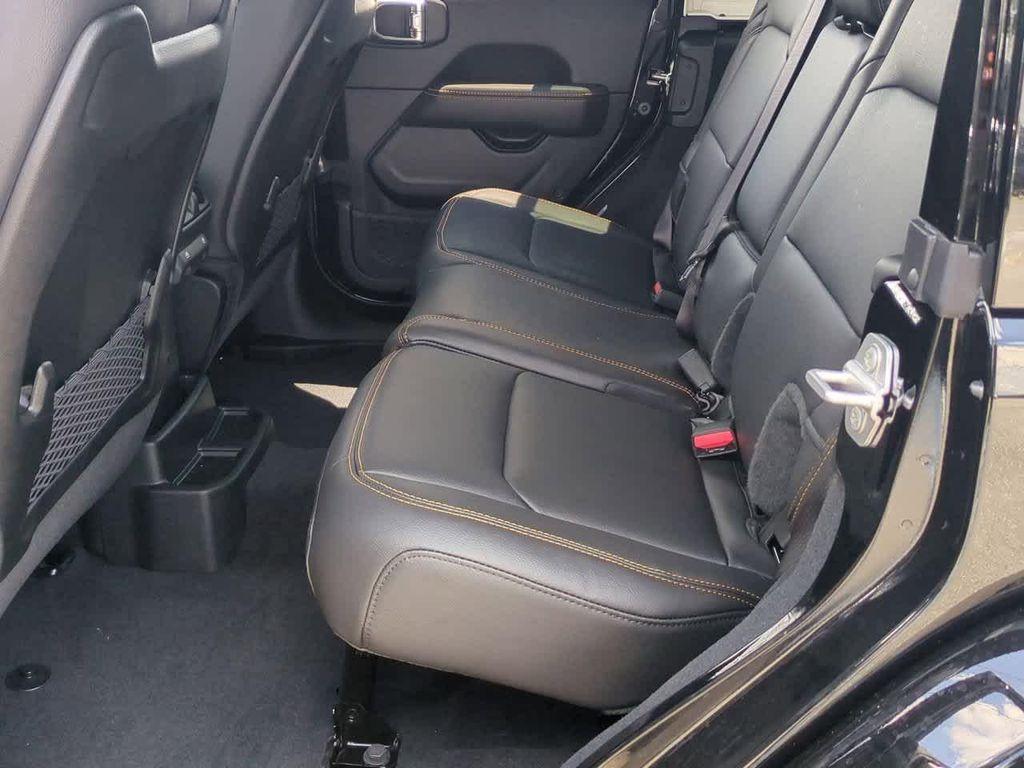 new 2025 Jeep Wrangler car, priced at $54,400