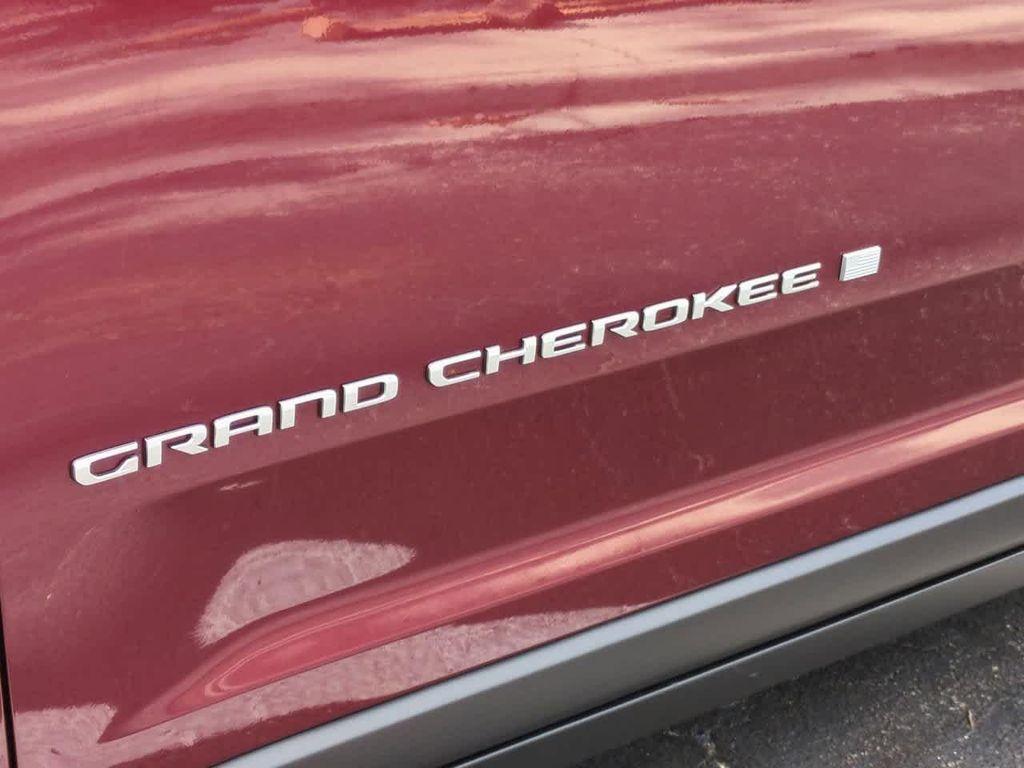 new 2025 Jeep Grand Cherokee L car, priced at $33,963