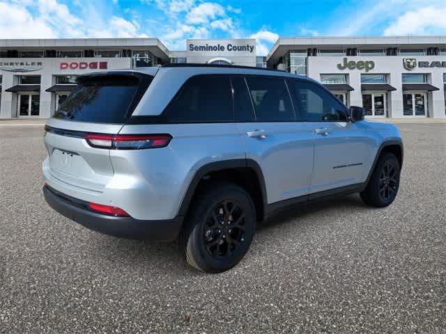 new 2025 Jeep Grand Cherokee car, priced at $45,025