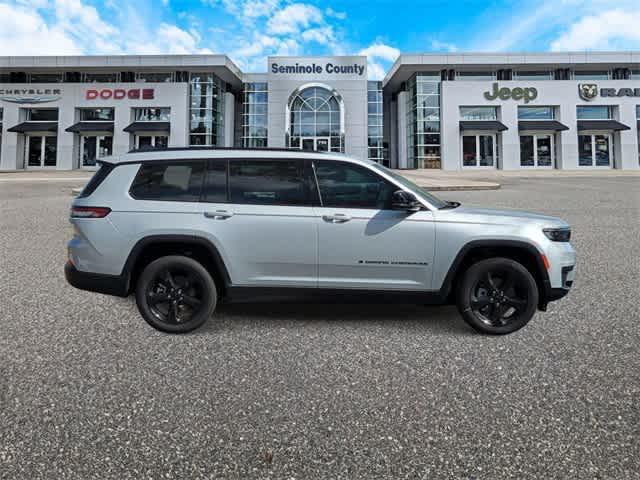 new 2025 Jeep Grand Cherokee L car, priced at $40,900