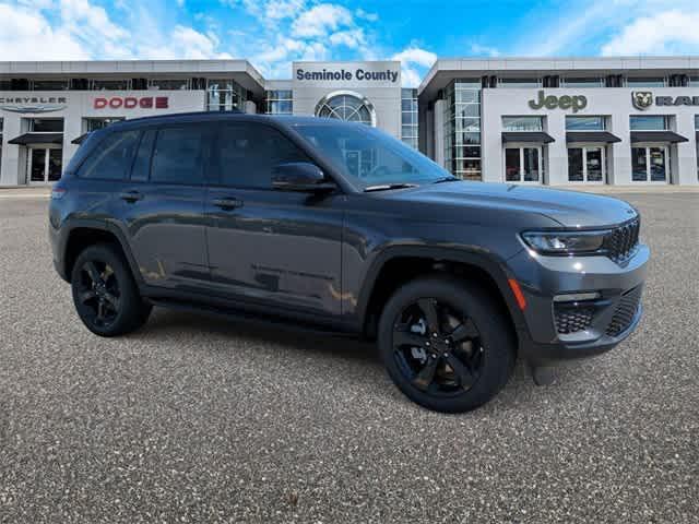 new 2025 Jeep Grand Cherokee car, priced at $47,900