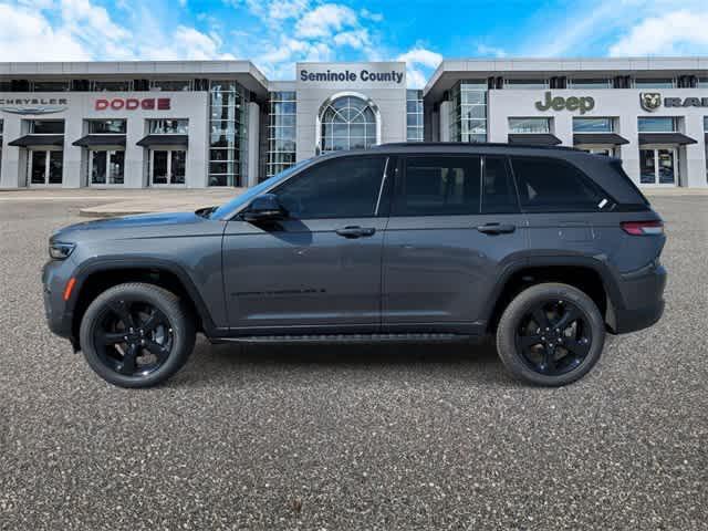 new 2025 Jeep Grand Cherokee car, priced at $47,900