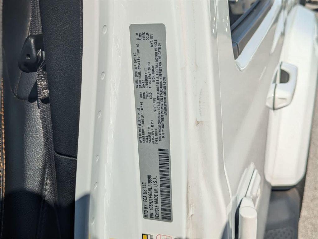 used 2022 Jeep Gladiator car, priced at $33,995