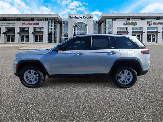 new 2025 Jeep Grand Cherokee car, priced at $41,220