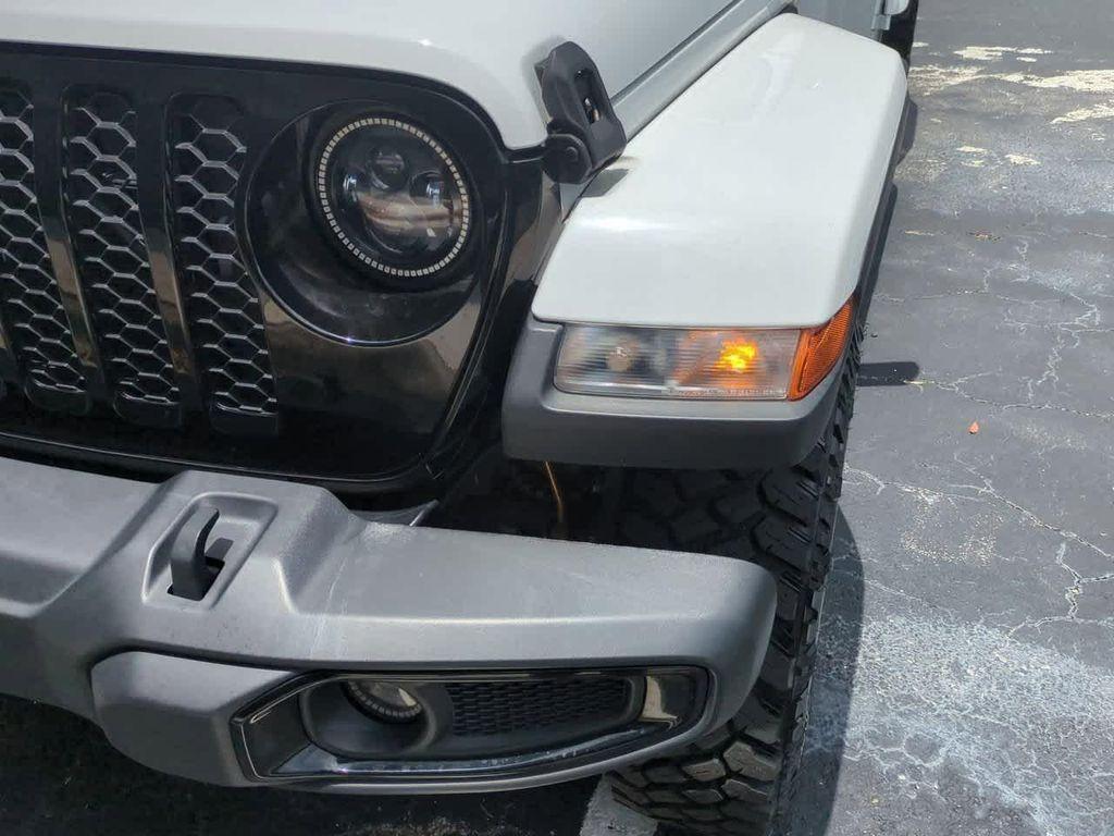 used 2021 Jeep Gladiator car, priced at $29,995
