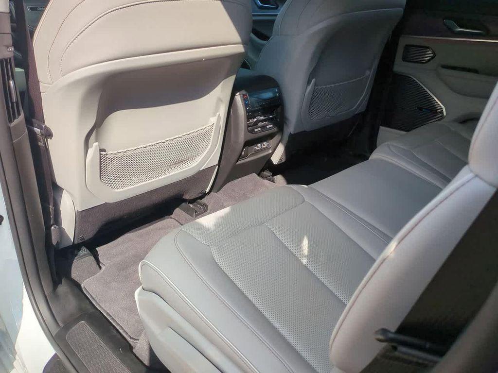 used 2022 Jeep Grand Cherokee L car, priced at $35,787