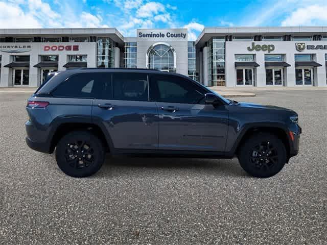 new 2025 Jeep Grand Cherokee car, priced at $47,025