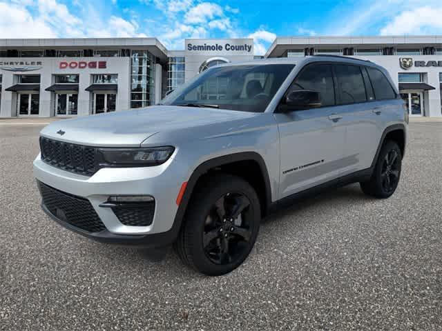 new 2025 Jeep Grand Cherokee car, priced at $49,015