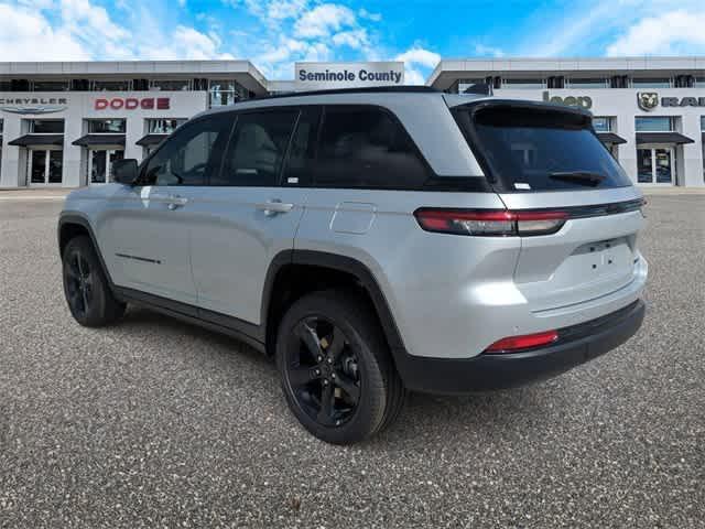 new 2025 Jeep Grand Cherokee car, priced at $49,015