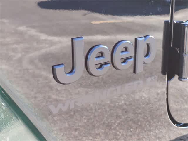 new 2025 Jeep Wrangler car, priced at $62,400