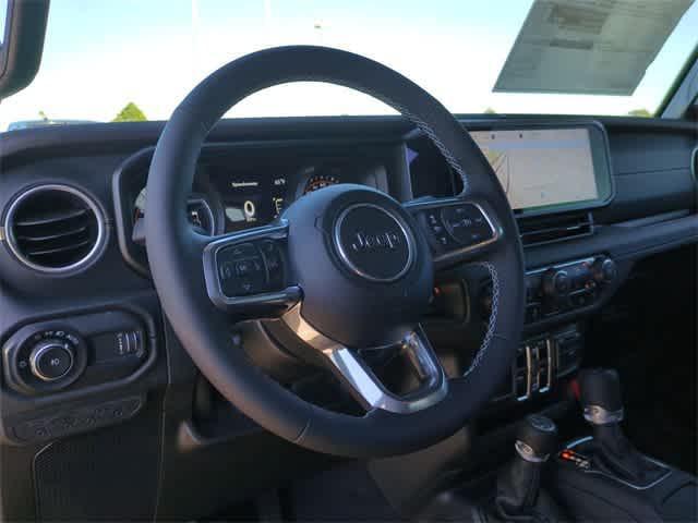 new 2025 Jeep Wrangler car, priced at $62,400