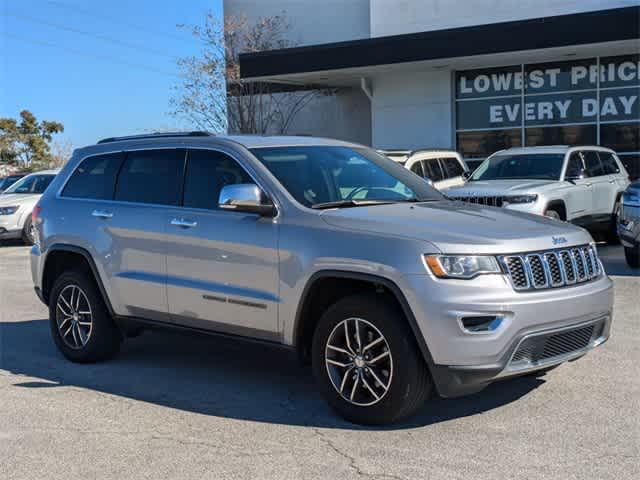 used 2017 Jeep Grand Cherokee car, priced at $14,498