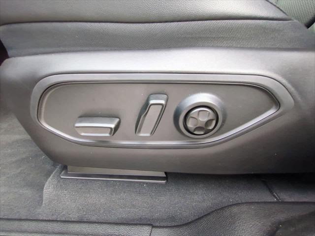 new 2025 Jeep Grand Cherokee car, priced at $44,100