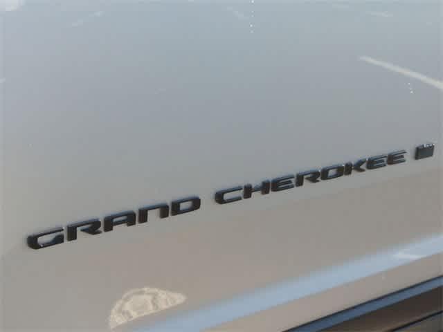 new 2025 Jeep Grand Cherokee L car, priced at $49,025