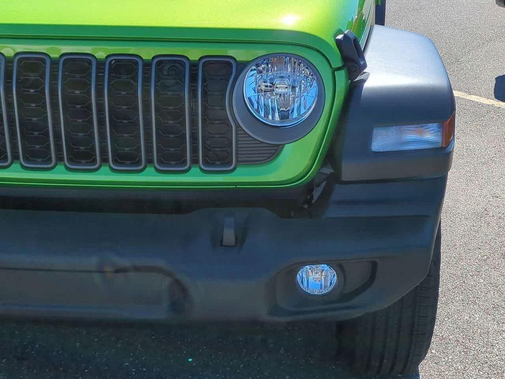 new 2025 Jeep Wrangler car, priced at $34,303