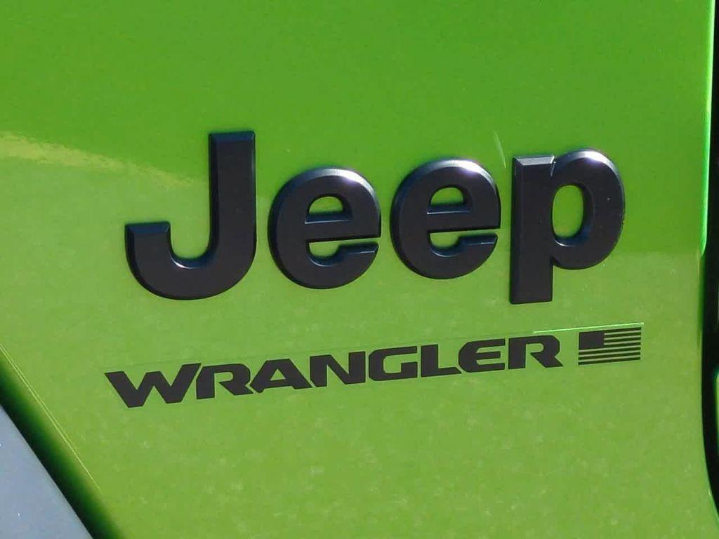 new 2025 Jeep Wrangler car, priced at $34,303