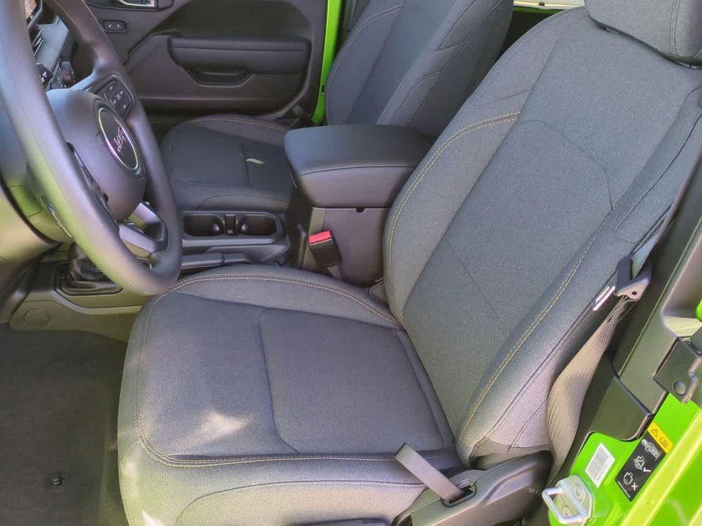 new 2025 Jeep Wrangler car, priced at $34,303