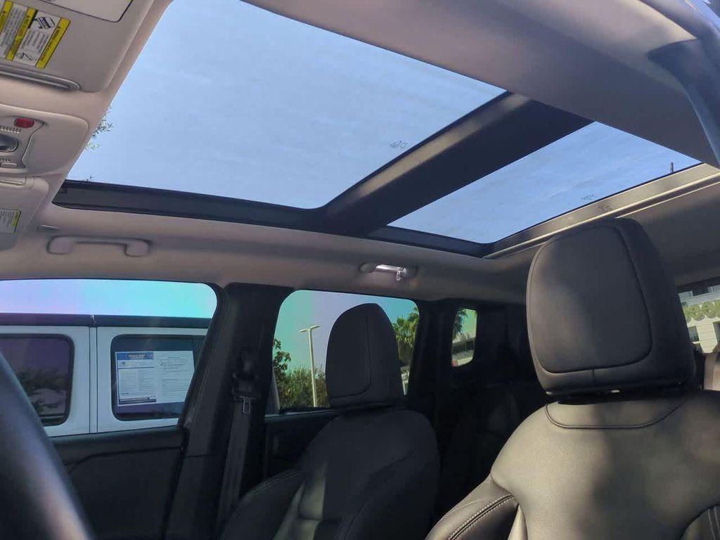 used 2022 Jeep Renegade car, priced at $21,458