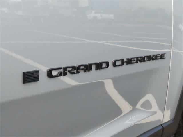 new 2024 Jeep Grand Cherokee L car, priced at $52,420