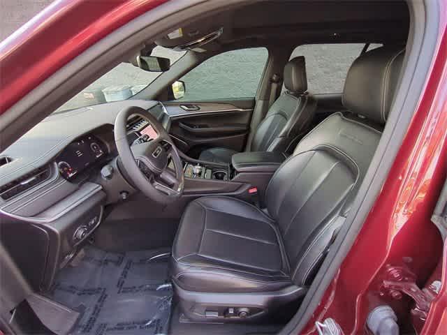 used 2023 Jeep Grand Cherokee car, priced at $42,995