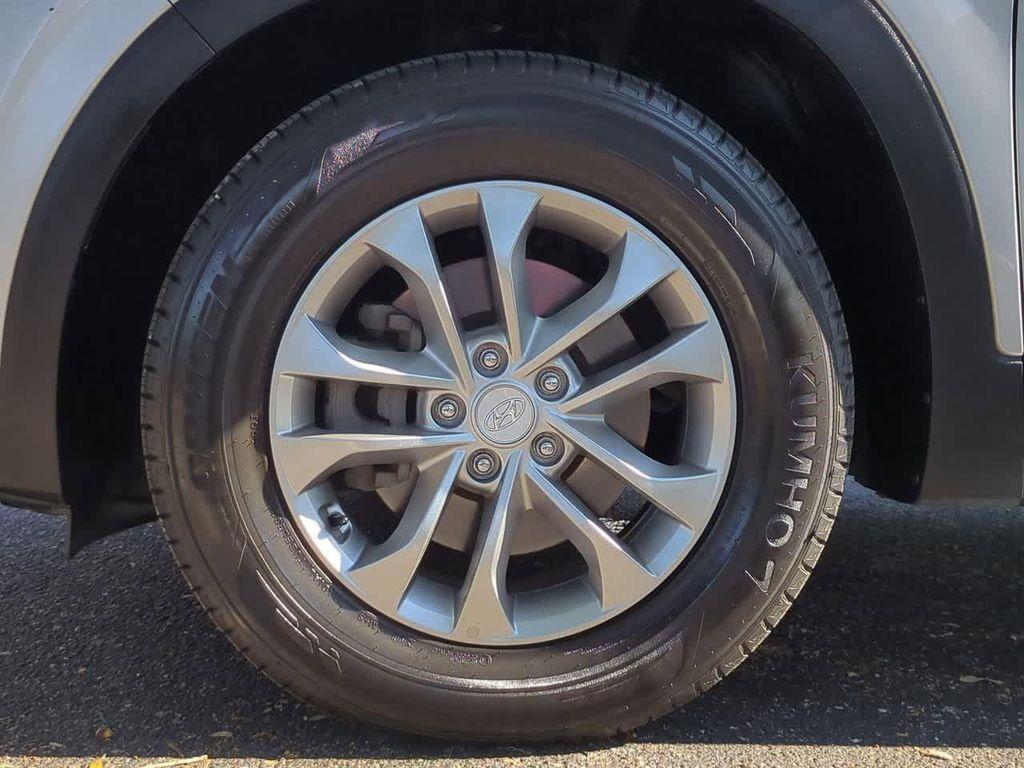 used 2020 Hyundai Santa Fe car, priced at $16,678