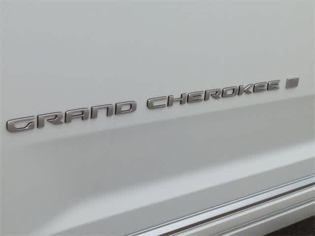 new 2024 Jeep Grand Cherokee car, priced at $72,605